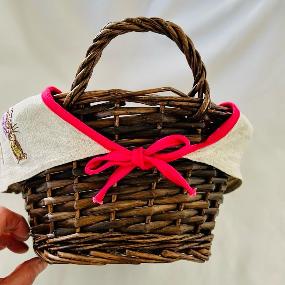Wicker Basket with Embroidered Bunny Liner - Picture 6 of 10